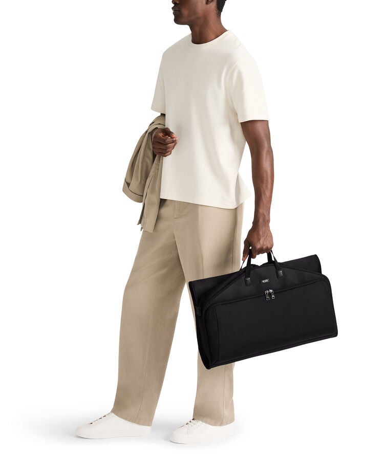 트래블 액세서리 TRAVEL ACCESSORY 가먼트 백  hi-res | TUMI