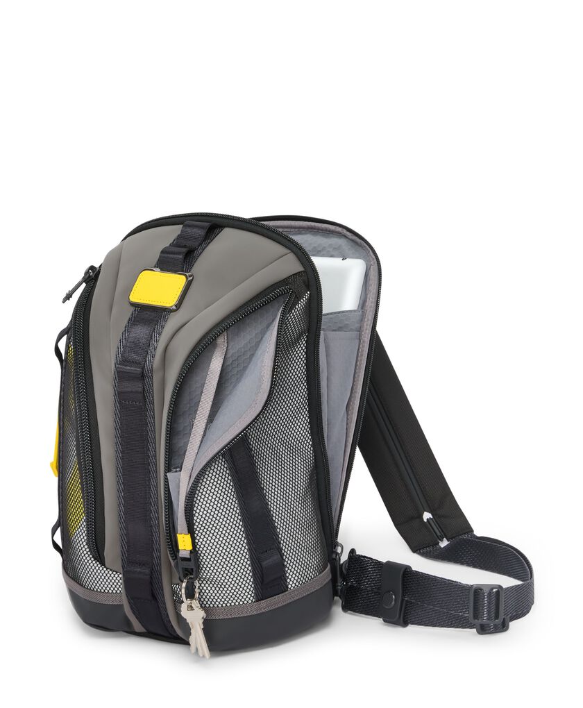 알파 브라보 ALPHA BRAVO 나이트 슬링백  hi-res | TUMI