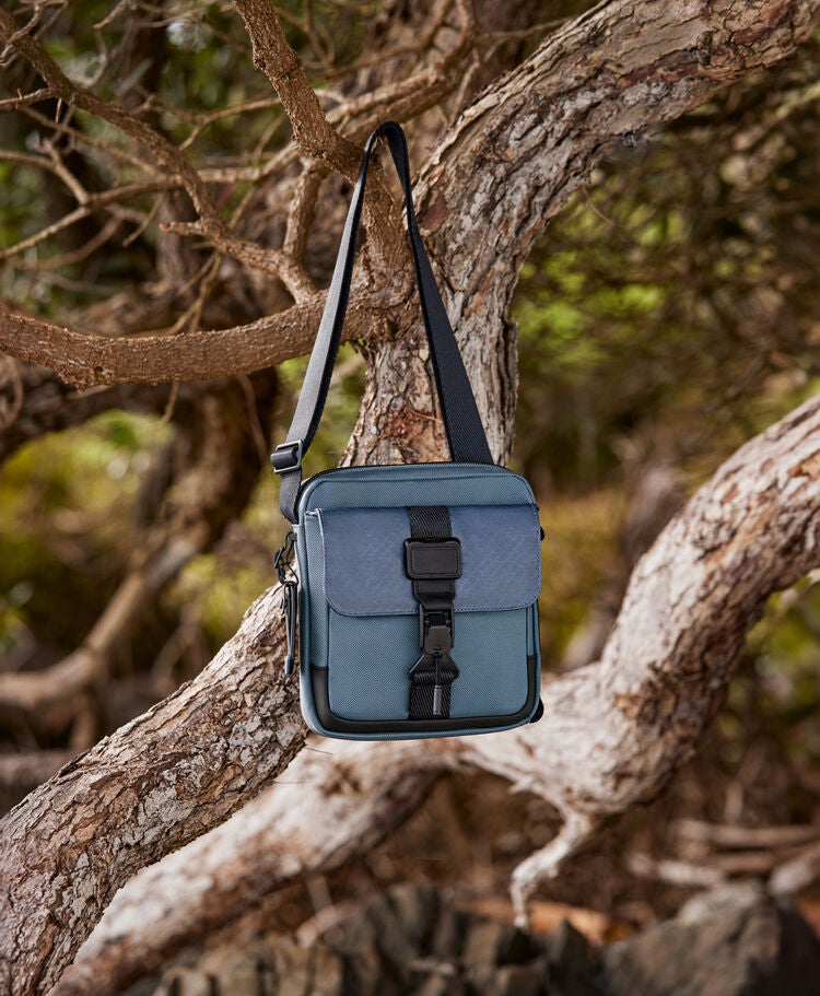 알파 브라보 ALPHA BRAVO 주니어 크로스백  hi-res | TUMI