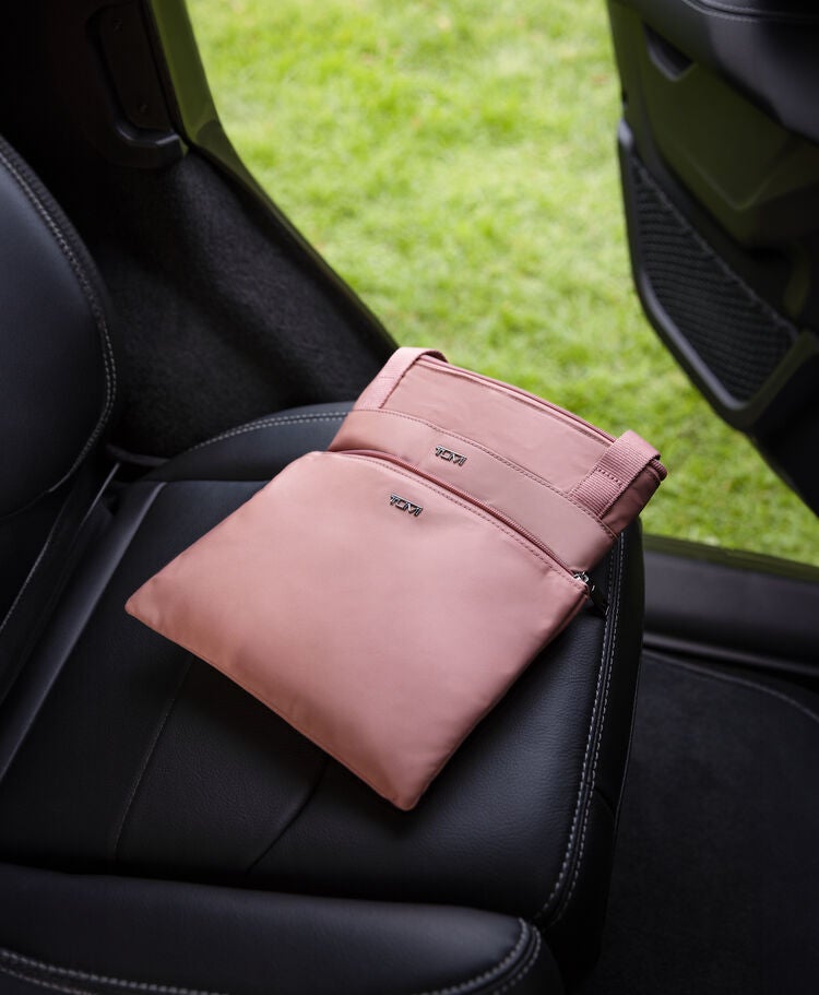 보야져 VOYAGEUR 저스트 인 케이스 토트백  hi-res | TUMI