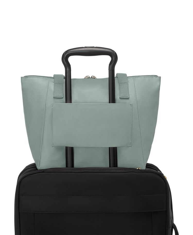 보야져 VOYAGEUR 저스트 인 케이스 스몰 토트백  hi-res | TUMI