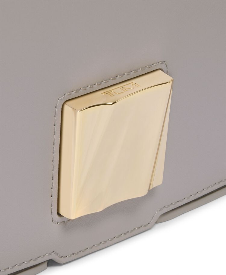 올라스 OLAS 스몰 숄더백  hi-res | TUMI