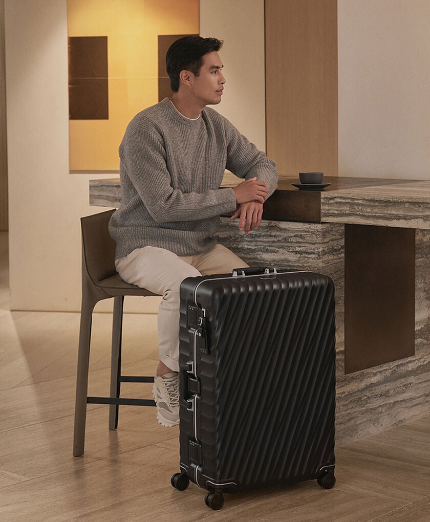 19 DEGREE 19 디그리 장거리 여행용 4휠 패킹 케이스 캐리어  hi-res | TUMI