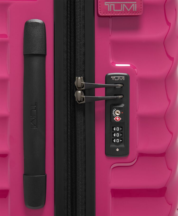 19 DEGREE 19 디그리 장거리 확장형 4휠 패킹 케이스 캐리어  hi-res | TUMI