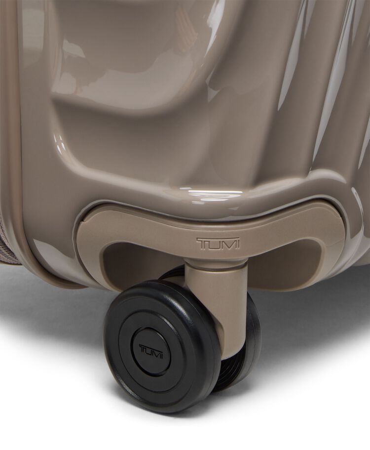 19 DEGREE 19 디그리 단거리 확장형 4휠 패킹 케이스 캐리어  hi-res | TUMI