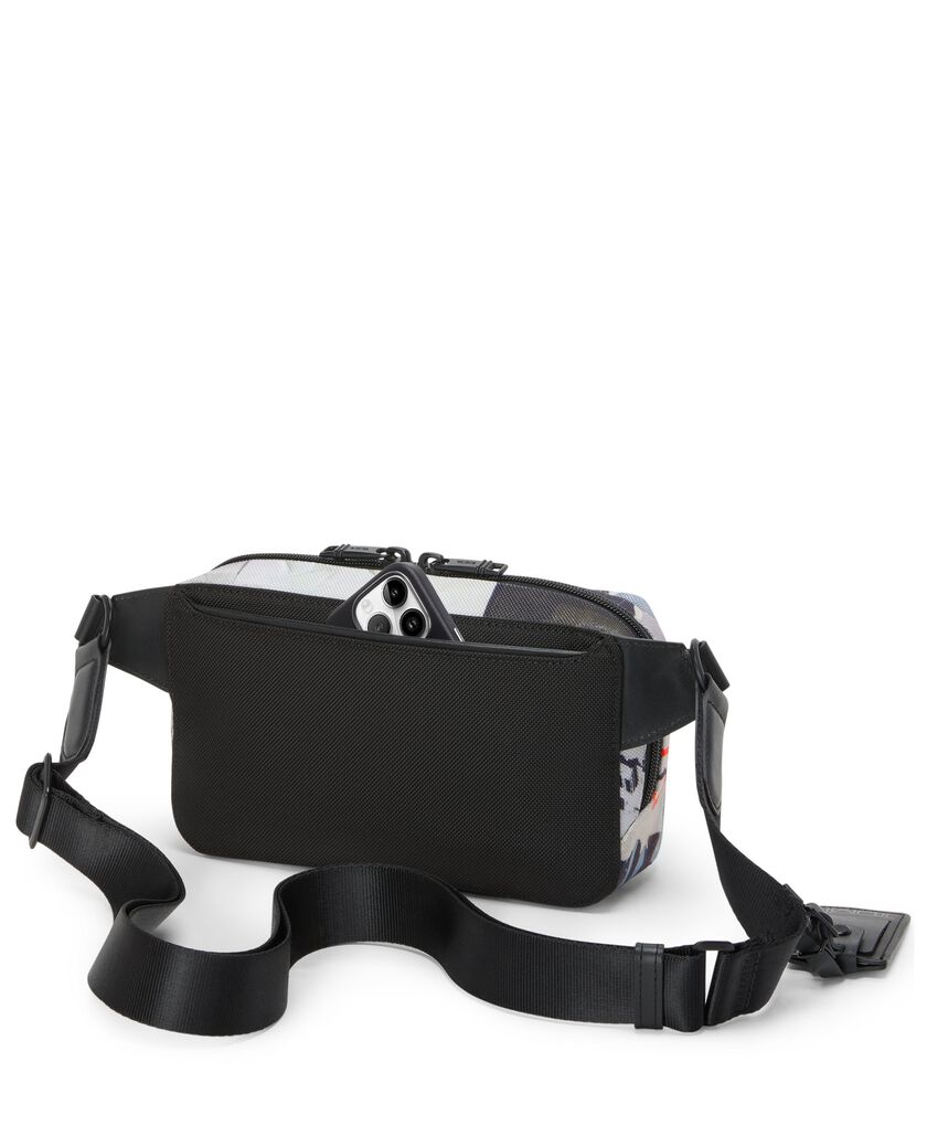 알파 TUMI ALPHA 이스트웨스트 슬링백  hi-res | TUMI