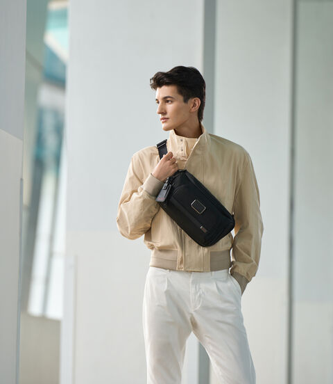 알파 TUMI ALPHA 라지 슬링백  lifestyle | TUMI