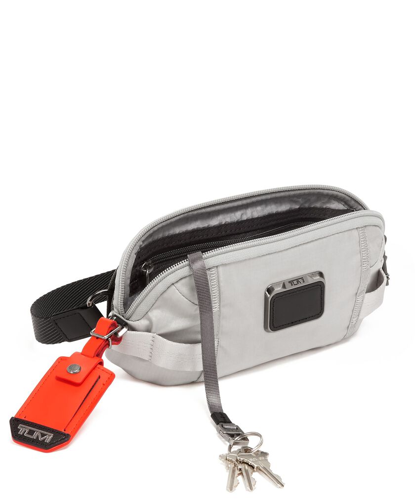 알파 브라보 ALPHA BRAVO 시그널 슬링백  hi-res | TUMI