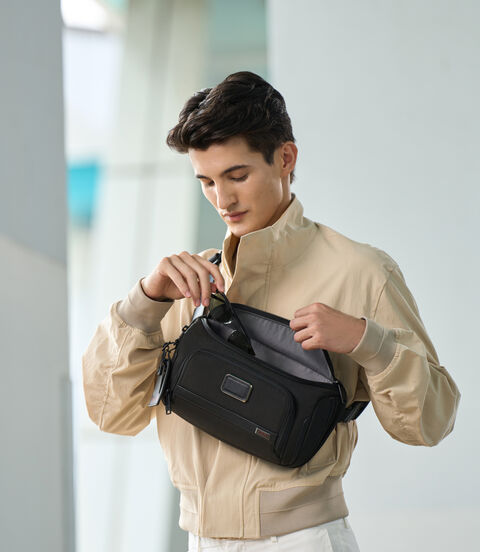 알파 TUMI ALPHA 라지 슬링백  lifestyle | TUMI