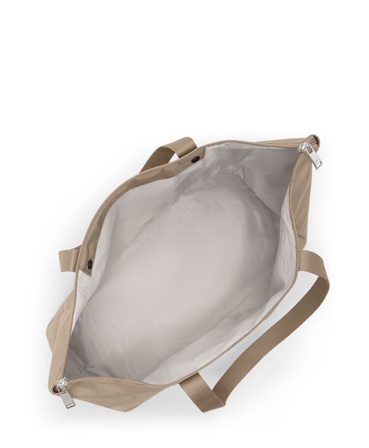 보야져 VOYAGEUR 저스트 인 케이스 미디엄 토트백  hi-res | TUMI